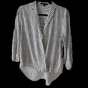 FLASH SALE! Brand New Black & White Top